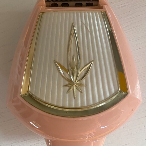 35-(VPC) Vintage 1962 Powder Pink Lady. Sunbeam Electric Razor. - Picture 10 of 12